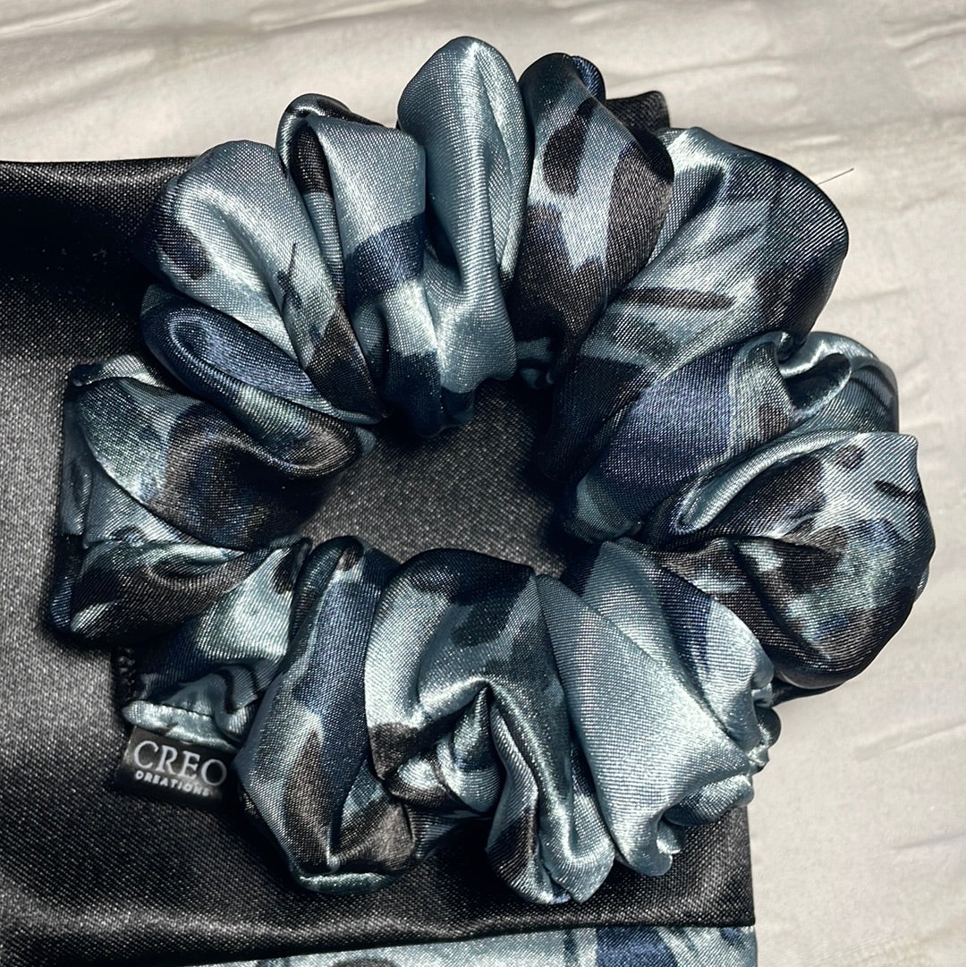 Blueish-Grey Flower print Satin Pillowcase with black trim
